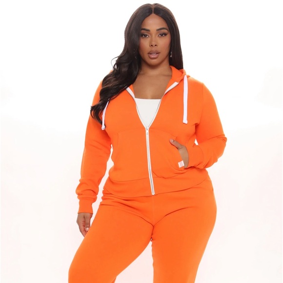 Fashion Nova: Relaxed Vibe Zip Up Jackets - 2 colors - Picture 10 of 12